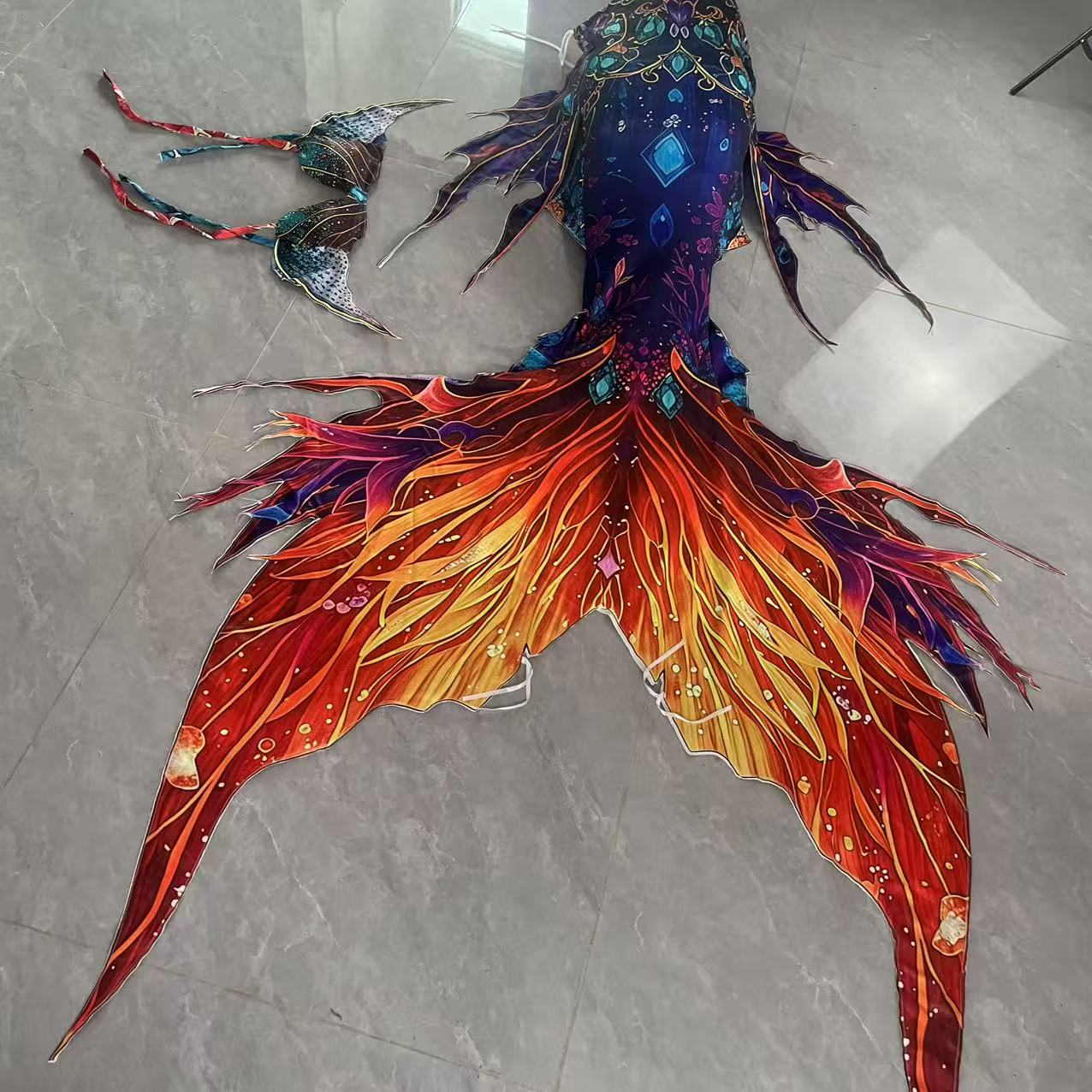 Conjunto de Cauda de Sereia Pe - Aquarium & Marine Museum Ums avaliação e preço
